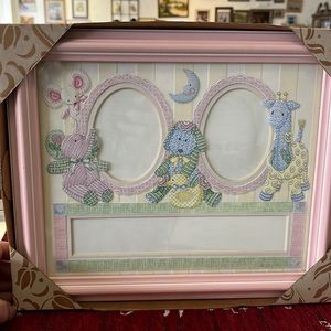 Baby frame for footprint or handprint